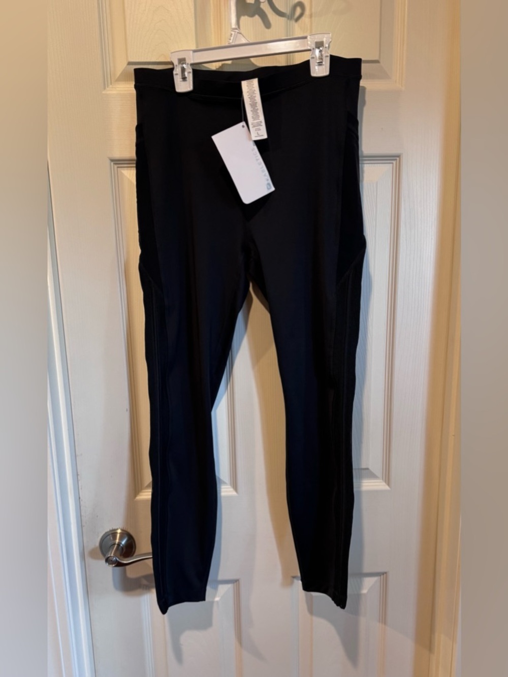 NWT Fabletics High Waist Powerlit Black Leggings